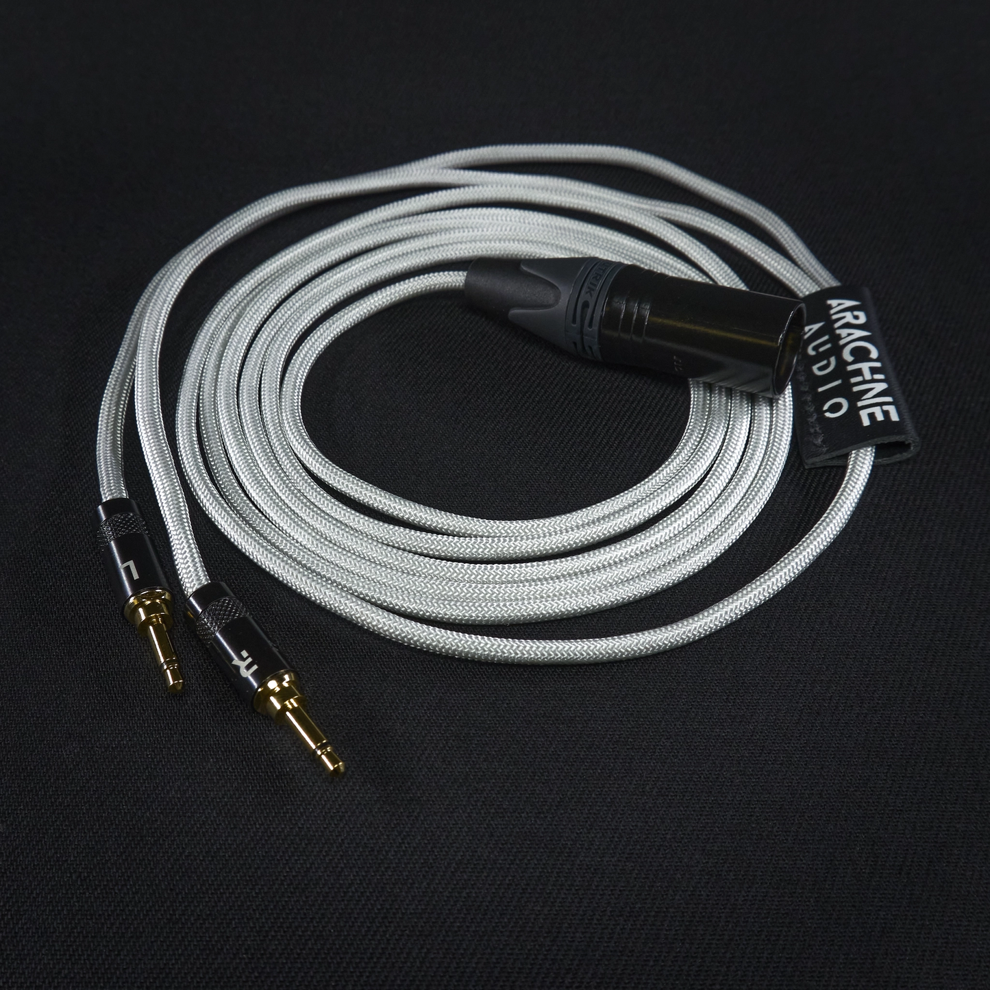 evmlookbook_expertvillagemedia