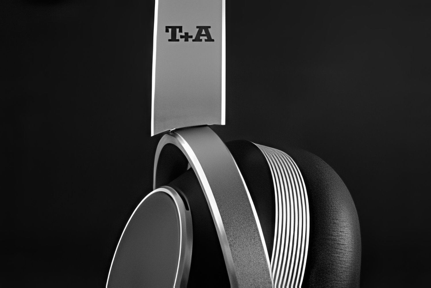 T+A