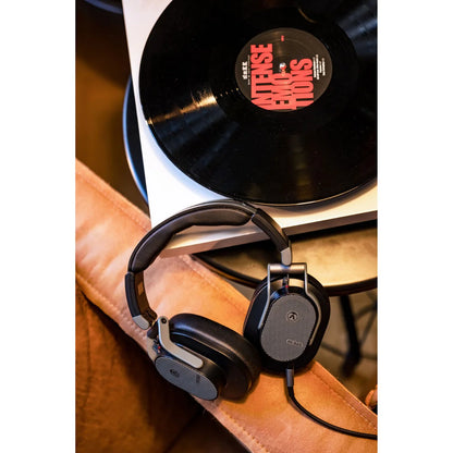 Austrian Audio Hi-X65 Hörlurar