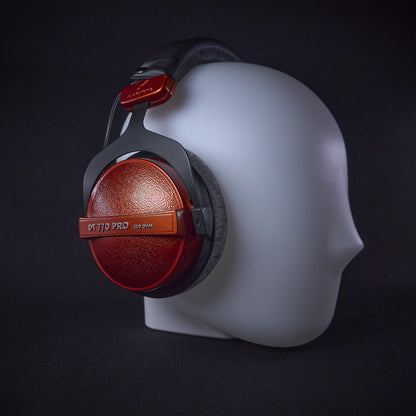 Beyerdynamic DT 770 Pro 250 Ohm – lakovaná metalická medená povrchová úprava, odnímateľný kábel, Mód