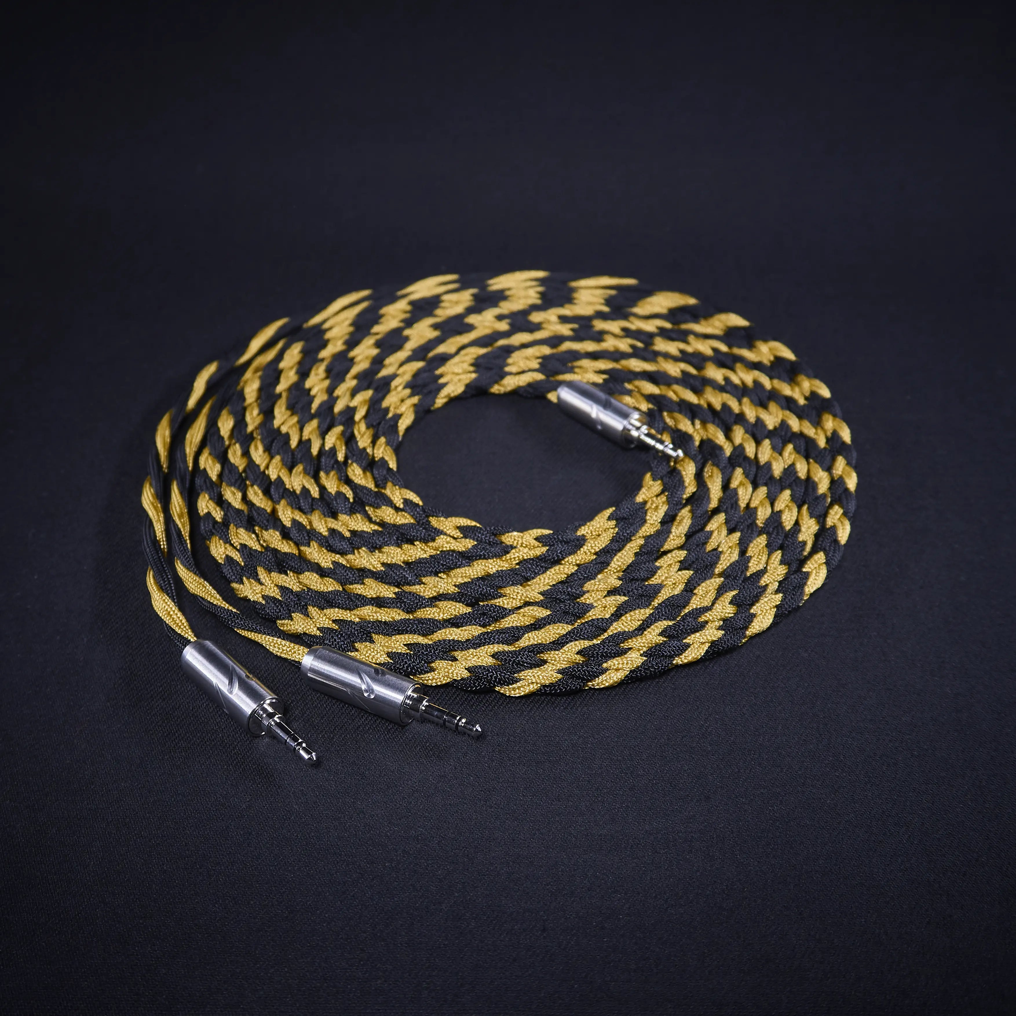 Versandfertiges Kabel für Focal, Denon, Sony, Hifiman