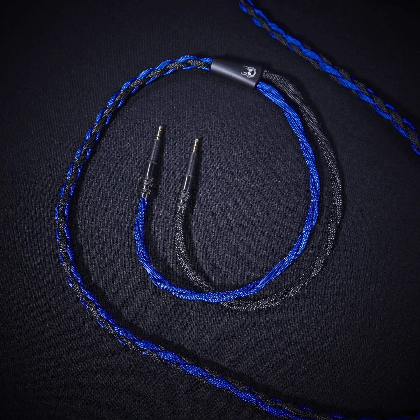 Grell OAE 2 Custom Cable (Dual Slim 2.5mm) - Aranea Series