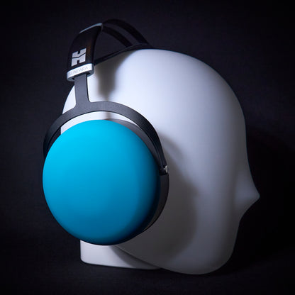 Hifiman Sundara s uzavretou zadnou časťou – jednorazová modrá edícia na mieru