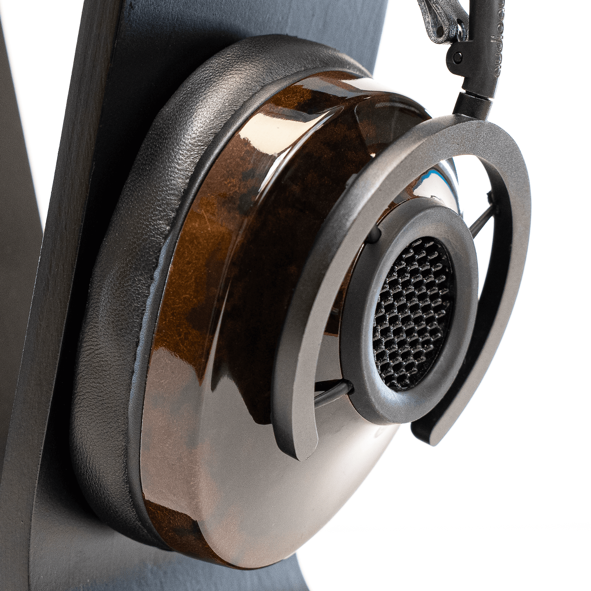 Dekoni Default earpads